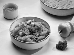 CHILLI CHICKEN BROCOLI PASTHA