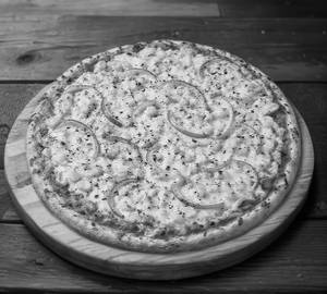 Corn And Onion Pizza