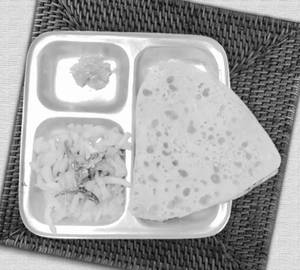 4 paratha and aalu bhujiya and pickle