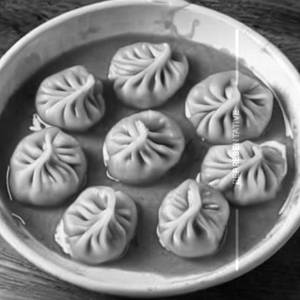 Special gravy momos