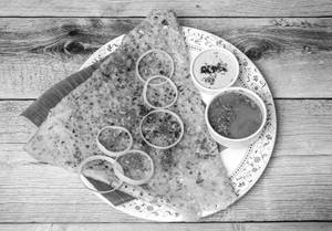 Onion Rava Sada Dosa