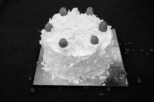 White Forest Cake