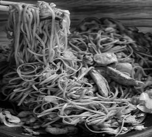 Chicken Schezwan Noodles