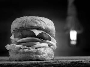 CHICKEN BURGER