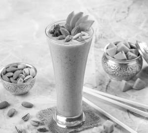 Chikoo Badam Milkshake