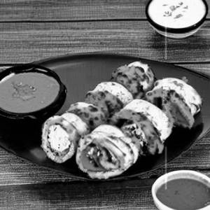 Spl. tandoori shawarma roll