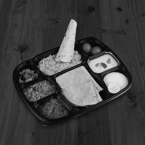 Kathiyawadi Thali