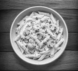White Sauce Pasta