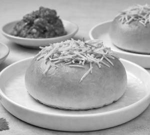 Salli Chicken Bun