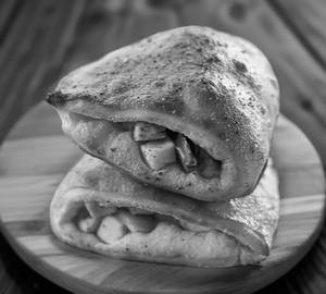 Cheesy Paneer Pocket