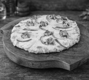 Tandoori Paneer Pizza