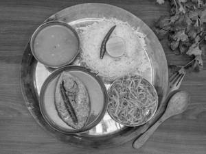 Shorshe Hilsa Mini Thali