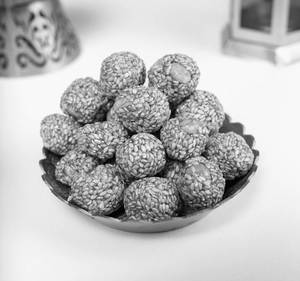Ellurunda White [200 Gm]