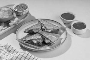 Bombay Masala Chipiya Cheese Sandwich