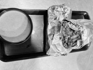 Chicken Seekh Roll (2pcs)