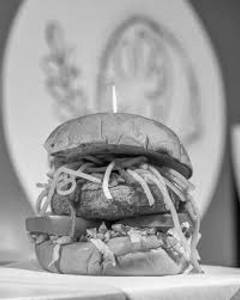 Noodle burger