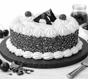 Black Forest Cake (With Egg)
