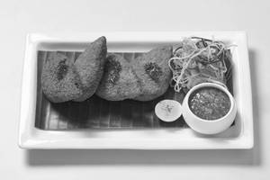 Mochar Chop (4 Pcs)