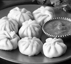 Veg Steamed Momos