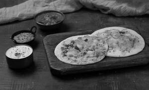 Masala Uttapam - 2 Nos