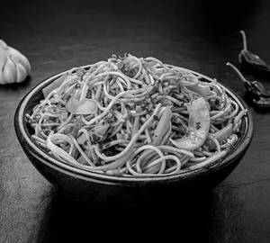 Veg Burnt Garlic Noodles