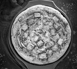 Paneer classic pizza
