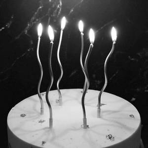 Twisty Celebration Candles (Random color)