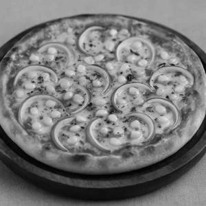 Onion & Sweet Corn Pizza