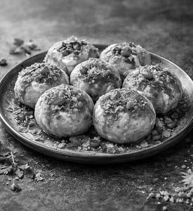 Stuffed Gol Gappe (6 Pcs)
