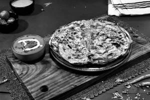 Dal Makhani + 1 Laccha Paratha