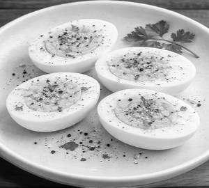 Boiled Eggs (White)
