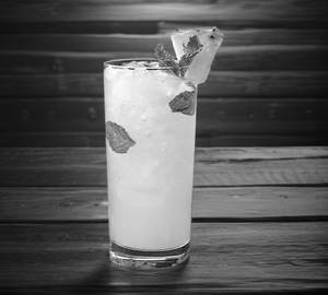 Pineapple mojito