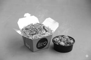 Hakka Noodles Chicken & Chicken Manchurian ( Little Box )