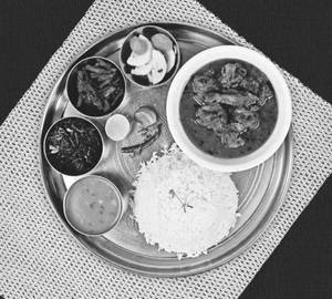 Special Chicken Thali