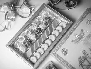 Assorted Sweet Box 5