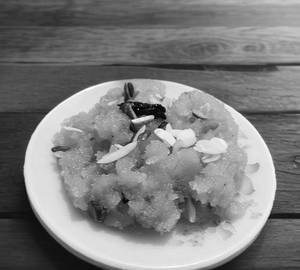 Suji Halwa