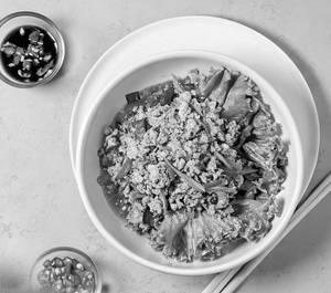 Laab Gai ( Thai Minced Chicken Salad )