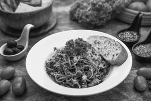 Spaghetti Aglio E Olio Classico