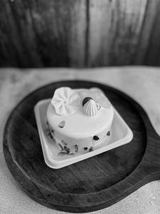 Bento Pineapple Gateau