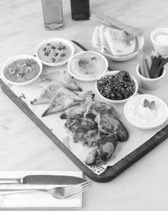 Non veg mezze platter