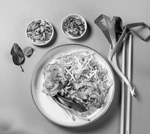 Pad Kee Mao Kai ( Egg Thai Drunken Rice Noodles )