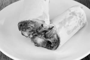 Single Egg Single Chicken Roll