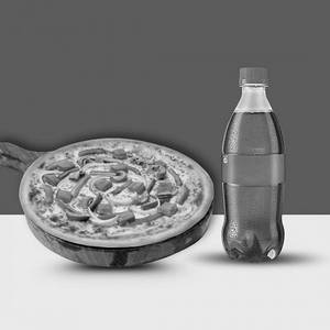 Farmfresh Pizza + Free Coca Cola 250 Ml