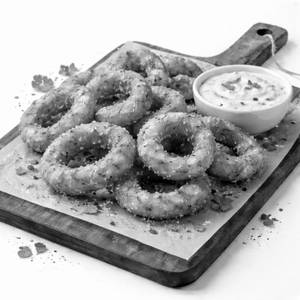 Onion Rings With Dip