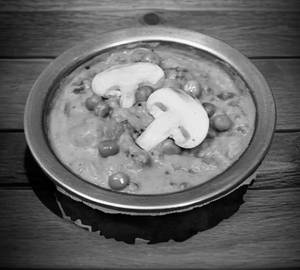 Methi malai matar