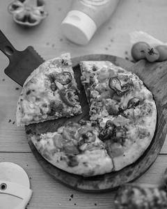 Loaded Farmhouse Pizza