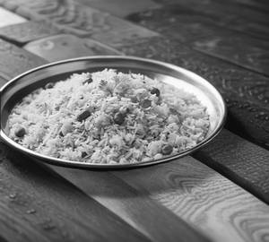Plan poha [200 grams serves 1]