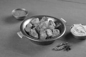 Imli Wale Teekhe Aloo Pyaaj