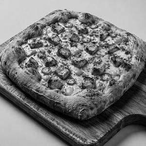 Chicken Tikka Pizza