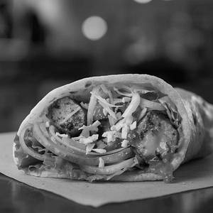 Tandoori Paneer Roll
